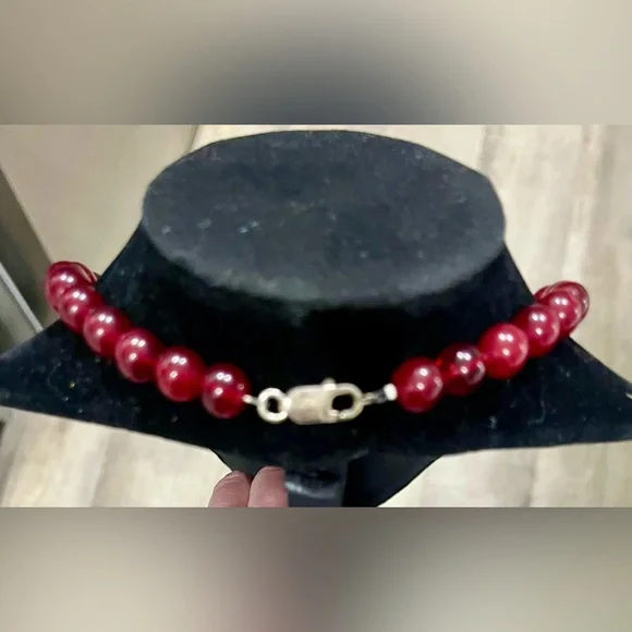 RARE!!! Artisan Red Jade or Carnelian Bead Necklace | Sterling Clasp | Vintage - Picture 9 of 12